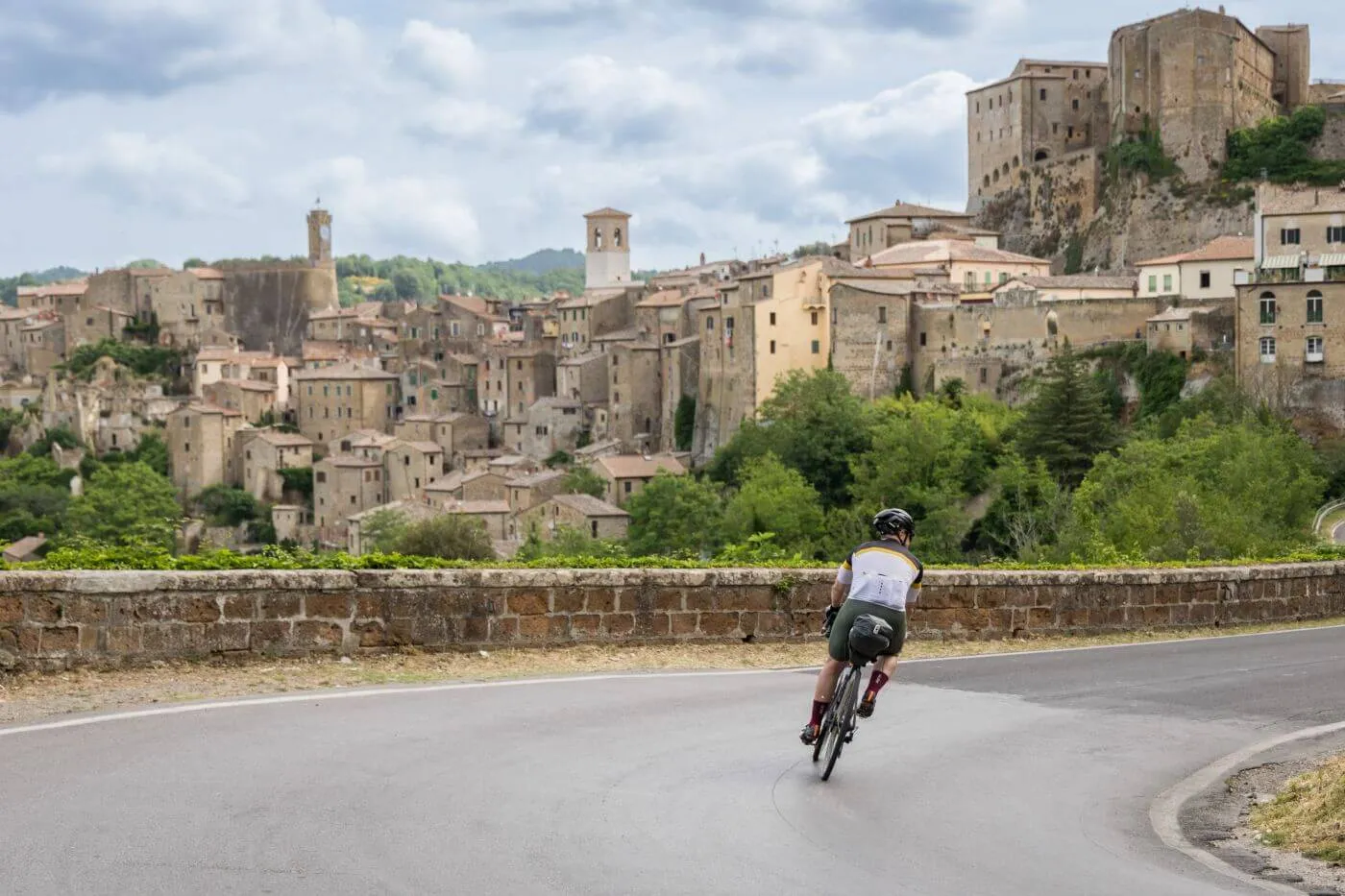 Pitigliano on its tufa cliff